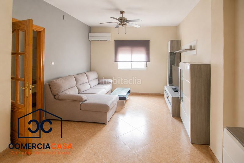 Foto eed7787f-ff15-4a6b-b34b-dbc455594aae. Casa adossada a Maracena