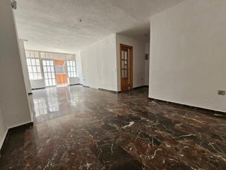 Piso en Calle félix rodríguez de la fuente 27. Granada adjudicacion bancaria,financiacion al 100%, 3 dormitorio