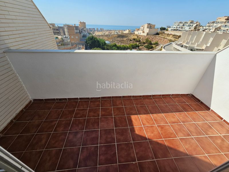 Foto 10f8926b-bc49-4cef-a492-bc77d8d175b2. Casa adossada amb aparcament piscina a Aguadulce Norte Roquetas de Mar