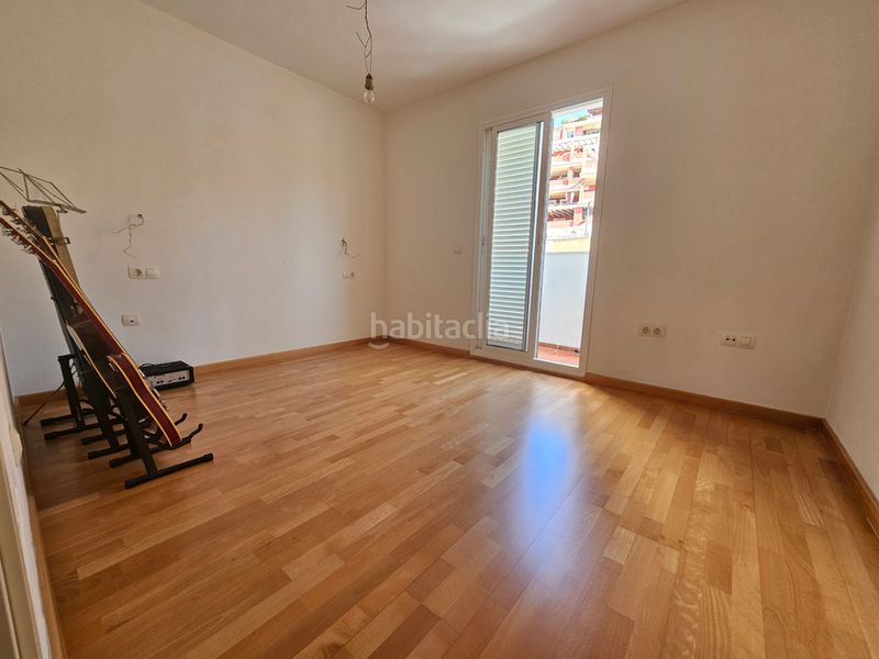 Foto 12bc8680-a67a-4793-9ef6-b872cd123001. Casa adossada amb aparcament piscina a Aguadulce Norte Roquetas de Mar