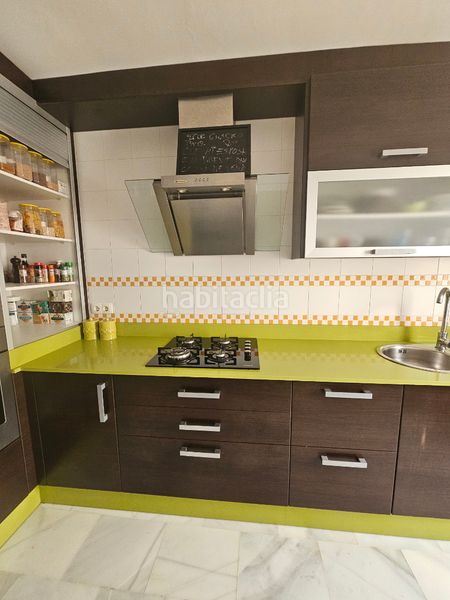 Foto 4f121e5b-ce7f-4d95-bc6f-720980a63c74. Casa adossada amb aparcament piscina a Aguadulce Norte Roquetas de Mar