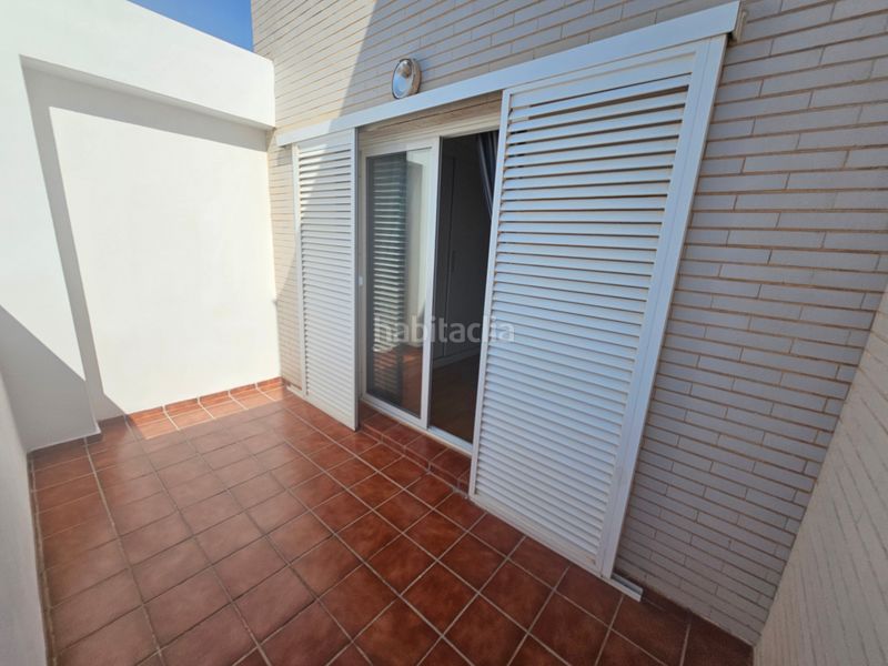 Foto b219ff2d-8d46-426b-89af-124f8c41cf32. Casa adossada amb aparcament piscina a Aguadulce Norte Roquetas de Mar