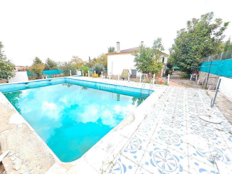 Foto 2fae319a-5747-4031-82fd-c02fc6cbd743. Xalet amb aparcament piscina a Padul