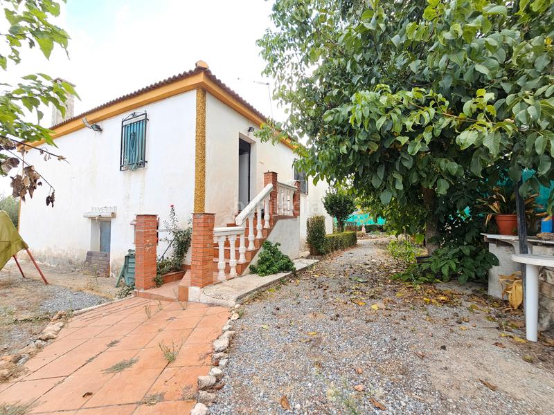 Foto 364a93c8-61d8-42fe-8f92-4e87381f1f54. Xalet amb aparcament piscina a Padul