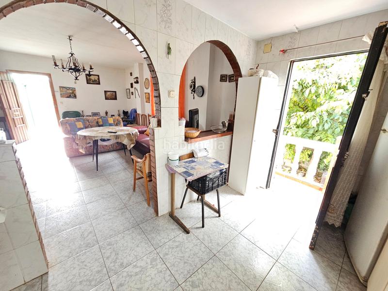 Foto 74de1e09-fc6e-450d-9b3e-4ffce2f65340. Xalet amb aparcament piscina a Padul