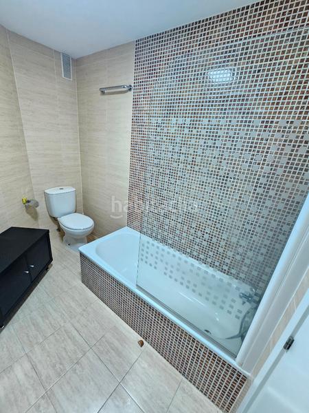 Foto 46ad7d67-1345-4f98-90b7-28277959d707. Appartamento con parcheggio piscina in Casco Histórico Churriana de la Vega