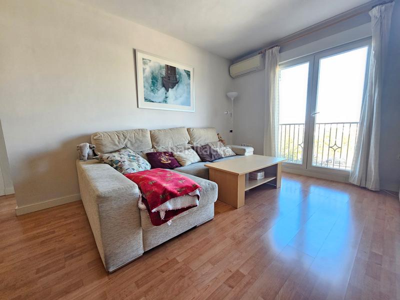 Foto f78ebe0e-3c59-4744-9271-9128649c505a. Appartamento con parcheggio piscina in Casco Histórico Churriana de la Vega