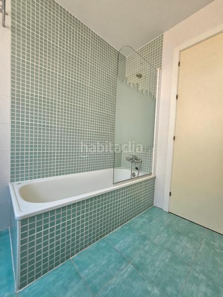 Foto fc1bc531-9b54-4775-b740-4cc7e7bdd3cc. Appartamento con parcheggio piscina in Casco Histórico Churriana de la Vega