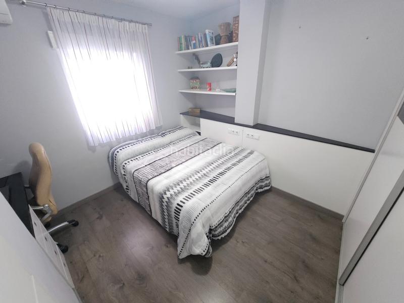 Foto 73ad4ec3-28e7-4a83-8300-a0d890370a7a. Flat in calle aragón 14 in Las Tres Cruces Armilla