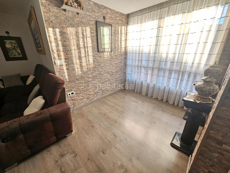 Foto b4ee280e-7421-4b30-bdee-640268f4fb85. Flat in calle aragón 14 in Las Tres Cruces Armilla