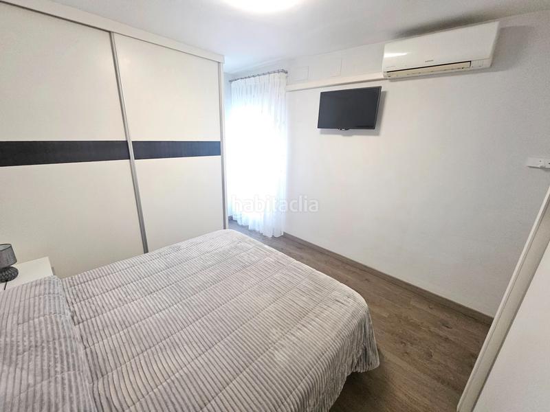 Foto e35e4401-ff2d-44ff-a8da-9ec1184f703f. Flat in calle aragón 14 in Las Tres Cruces Armilla