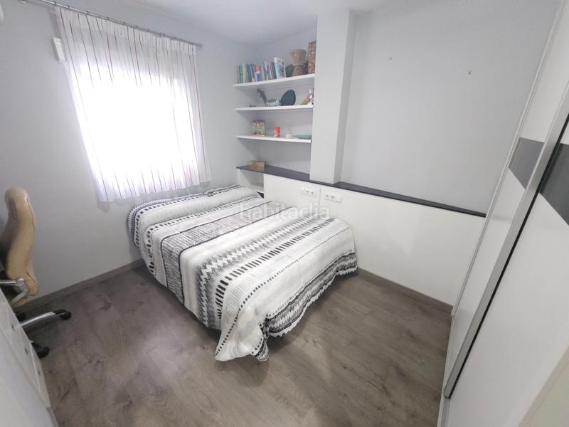 Foto e36fba26-9161-4cff-baa0-262aaa8890a6. Flat in calle aragón 14 in Las Tres Cruces Armilla