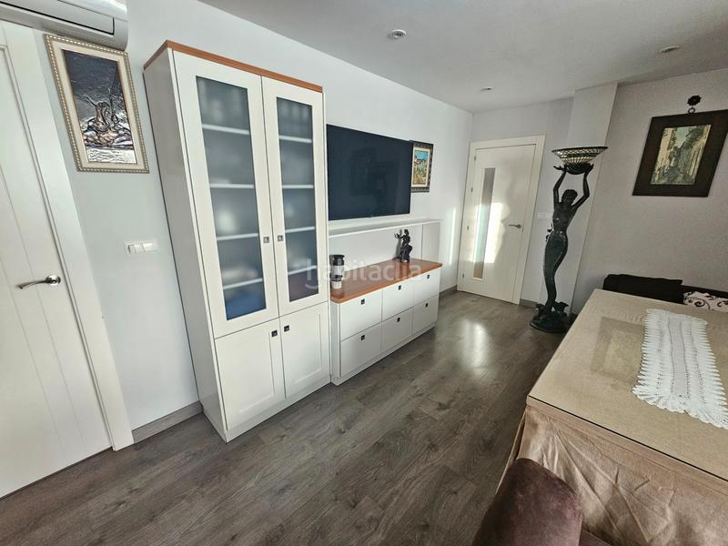 Foto f6f7f791-e496-4003-b7b4-9cca5393bbde. Flat in calle aragón 14 in Las Tres Cruces Armilla