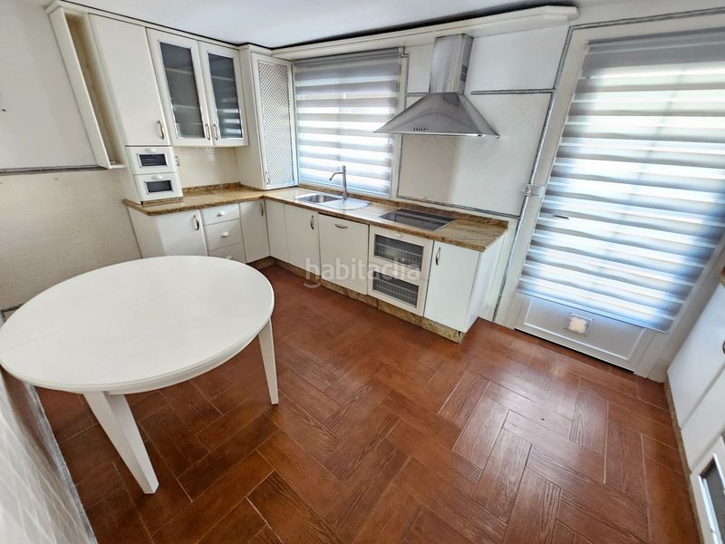 Foto e6324ee1-be3e-489a-9791-3dc0eb1dac6f. Casa adossada amb aparcament a Ogíjares