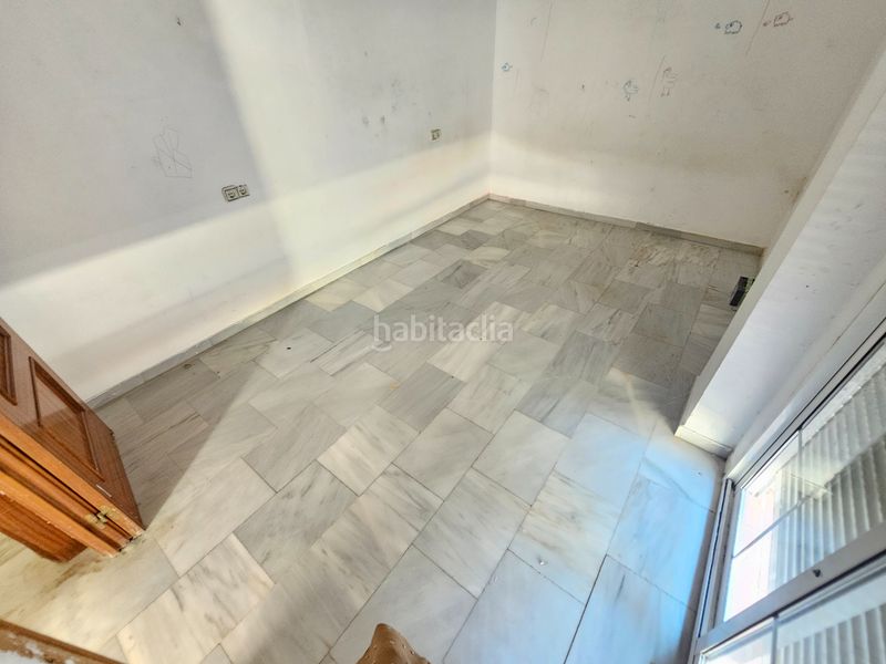 Foto f0c51c51-aedc-4782-9e9b-3fcc04696a72. Flat with parking in Santa Fe
