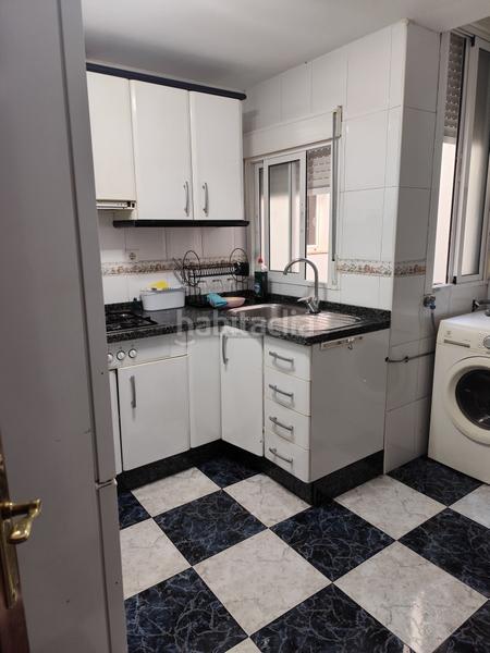 Foto 52534718-5a91-408e-b8ce-9e0707623097. Alquiler piso se alquila bonito piso en zona triunfo en Granada