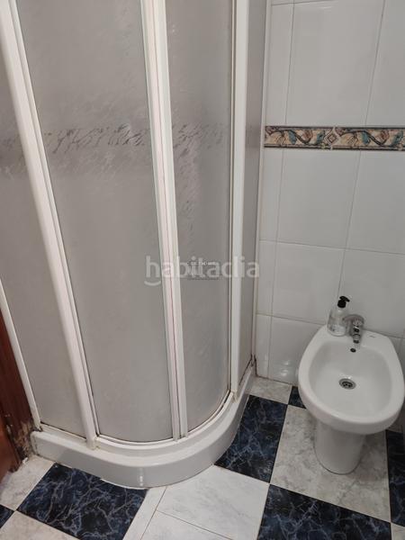 Foto 866c8e8c-4863-4a46-be8f-b2ba1491a66d. Alquiler piso se alquila bonito piso en zona triunfo en Granada