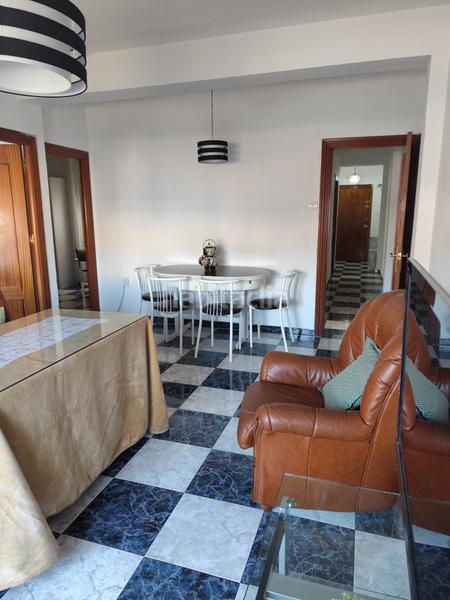 Foto d6a04454-cd9f-4641-b3b1-fd6e227dac0f. Alquiler piso se alquila bonito piso en zona triunfo en Granada
