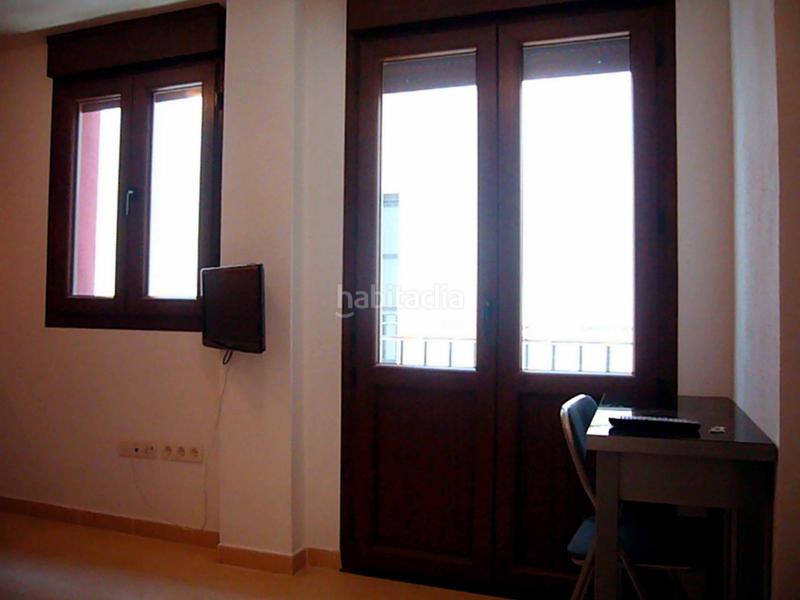 Foto a94d91bd-5f8f-418a-a5d5-edf44d01f0a1. Miete studiowohnung in San Matías - Realejo Granada