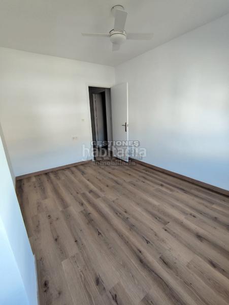 Foto 441cea39-7fe2-4fdc-a19c-ac585c29a4c8. Location appartement avec chauffage dans Camino de Ronda Granada