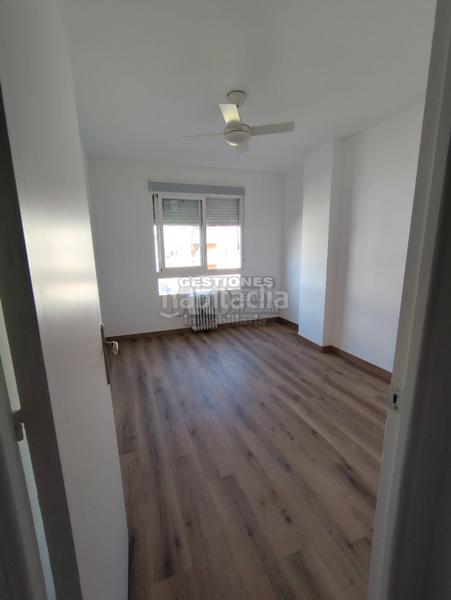 Foto e03ffa61-ddf8-4216-ab3e-0fc443221cb2. Location appartement avec chauffage dans Camino de Ronda Granada