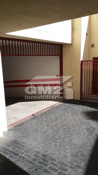 Foto a4247bb9-70c7-481e-85b6-6c896b269859. Parking voiture dans Cerrillo de Maracena - Periodistas Granada