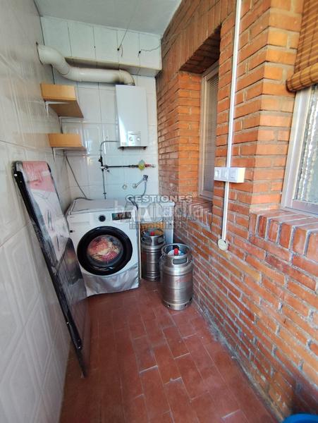 Foto 6cc7eef3-51da-4dd9-9180-16e5e8d3d9c2. Alquiler piso se alquila piso en la chana para estudiantes en Granada