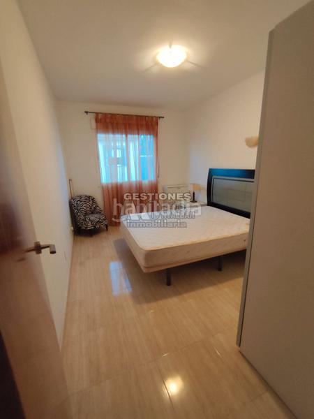 Foto 175ea927-8f4c-49a7-b156-0f08d4bf6718. Alquiler piso  para parejas en Residencial Triana - Barrio Alto Gabias (Las)