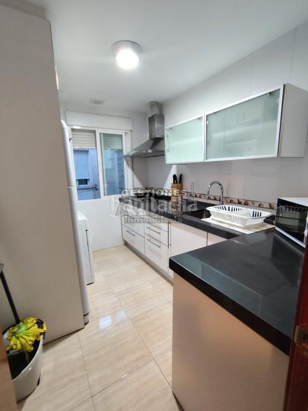 Foto 0dbc77f9-59ba-4f10-98a7-317fb80e79bf. Lloguer pis amb calefacció aparcament a Residencial Triana - Barrio Alto Gabias (Las)