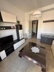 Rent Flat  Calle santa teresa. Se alquila piso en el centro