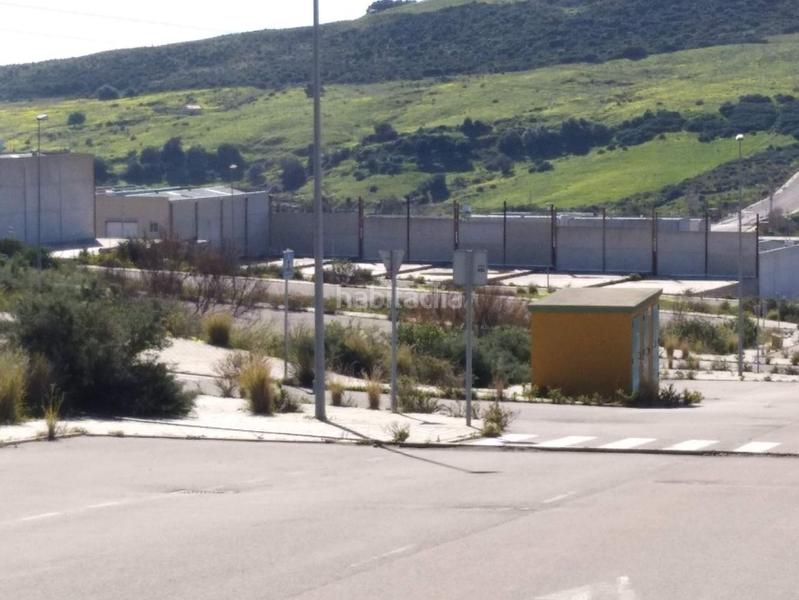 Foto fcdcb06f-888f-40a0-a849-212ad5dcb650. Gewerbliches grundstück in altos de Estepona Estepona