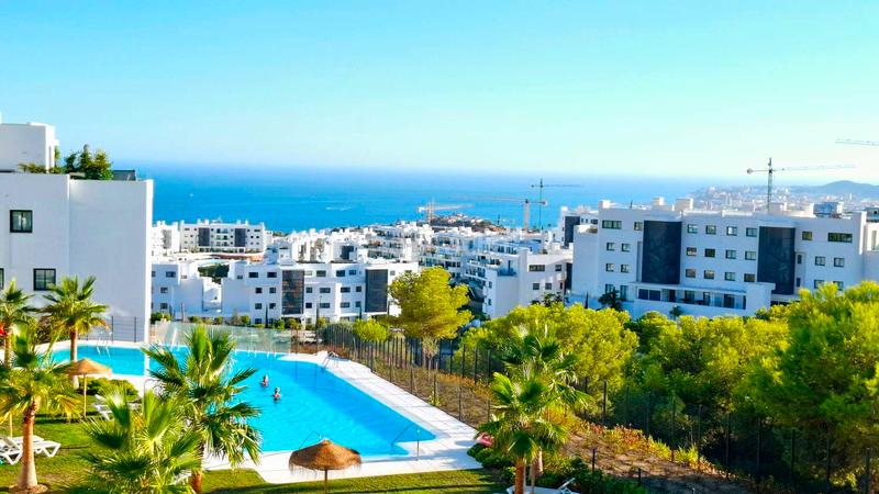 Foto f59802c1-3899-4eb4-aec2-ce45b9bac71b. Appartamento con parcheggio piscina in El Higuerón Fuengirola