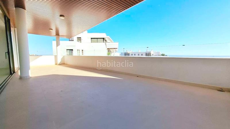 Foto b95bdb4b-4810-4a78-8c85-1db3412b1f8d. Piso en El Higuerón Fuengirola