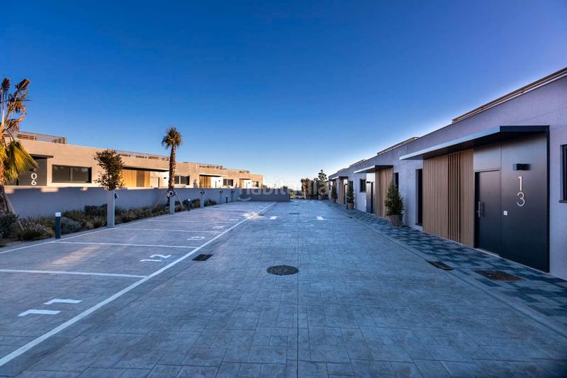 Foto fab3a7df-e3b5-4b8b-a79a-a996c77fd3cf. Chalet en El Faro de Calaburra - Chaparral Mijas
