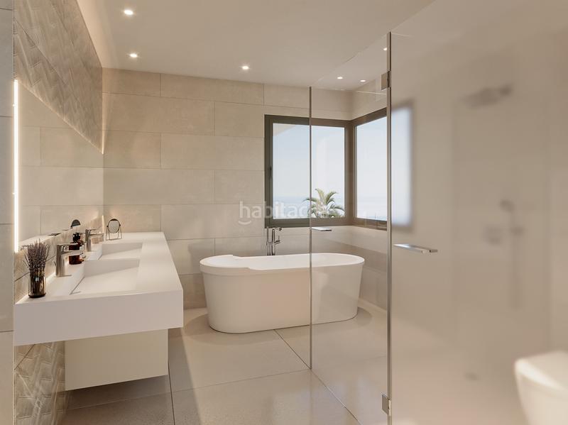 Foto 945434a0-cc53-49c3-8842-17fb7a7489ef. Chalet mit parking pool in bahía de Marbella Marbella