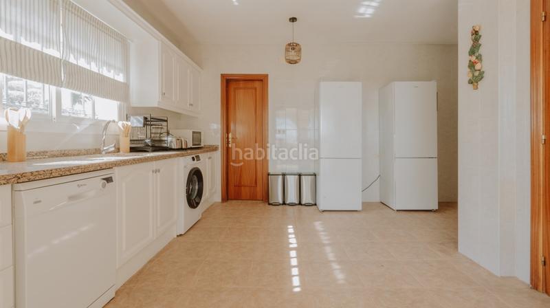 Foto 5381845a-5b42-402e-9035-d9479ffe4c8b. Xalet amb calefacció aparcament piscina a Marbesa Marbella