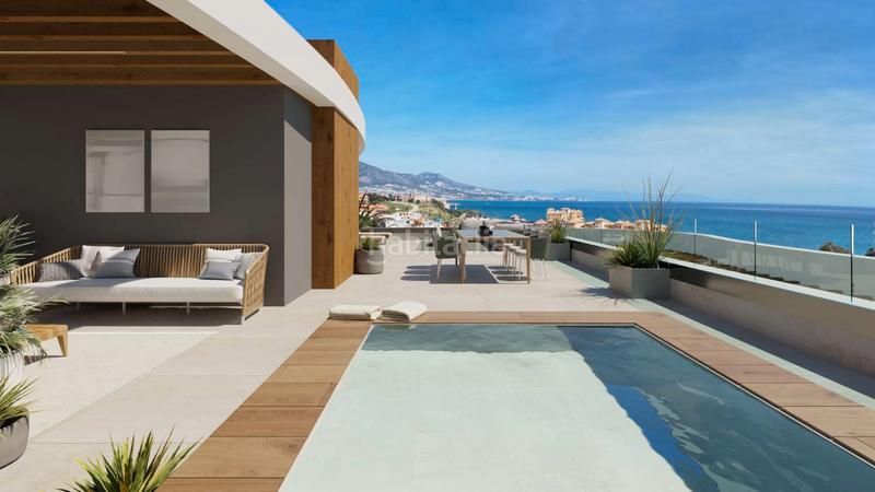 Foto a3c57a90-9c4f-4934-ad6f-e6c8f61852a4. Penthouse with parking pool in El Faro de Calaburra - Chaparral Mijas
