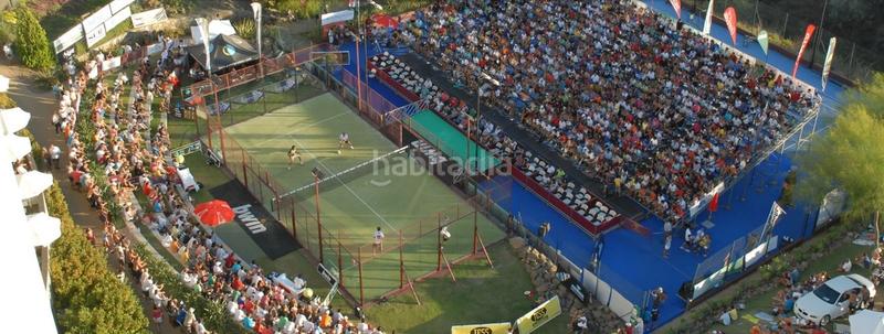Foto b61c5ce0-a305-4196-a514-851e9cec6919. Chalet avec parking piscine dans La Capellanía - El Higuerón Benalmádena