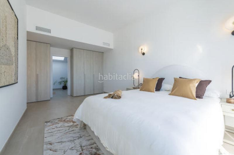 Foto c3acee0d-b12b-45e8-aa3e-081c0356c656. Dachwohnung mit parking pool in Puerto Deportivo Fuengirola