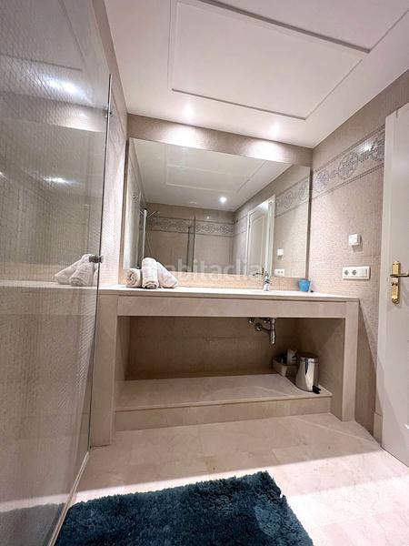 Foto 11a9400a-153f-432d-8989-f6d73640682e. Duplex with parking pool in La Quinta Benahavís