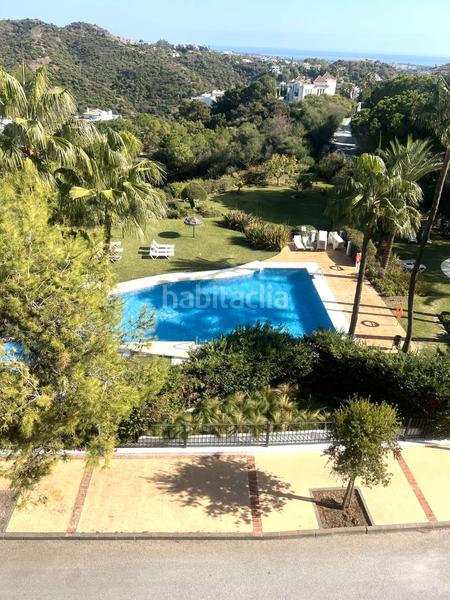 Foto b8d64c42-5712-401a-8c3f-378146b7dab6. Duplex with parking pool in La Quinta Benahavís