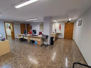 Ufficio in Zona Avenida del Mar. Venta de oficina en zona avenida hermanos bou, a escasos minutos