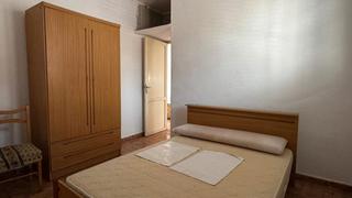 Etagenwohnung in Plaza Illes Columbretes. Sensacional oportunidad de inversión en piso amueblado con balcó