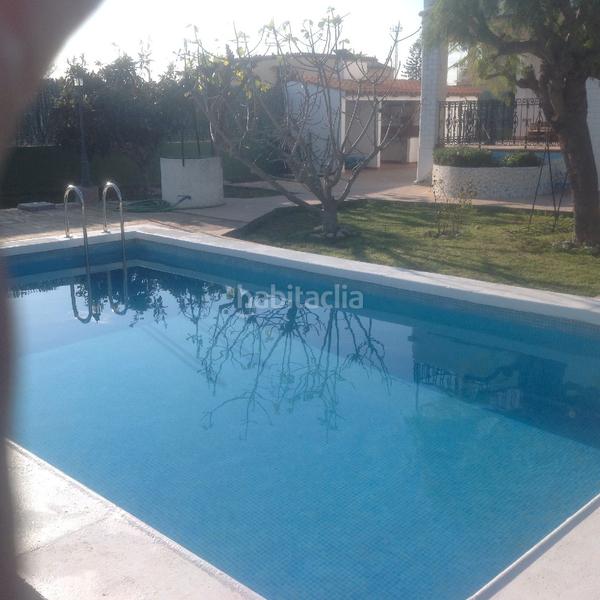 Foto 0204eb9c-31f7-4937-bb9f-308e9e6d1142. Chalet avec cheminée chauffage parking piscine dans Castellón de la Plana