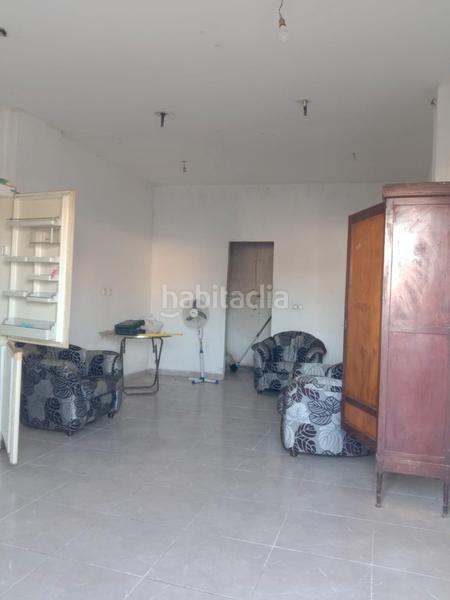 Foto 45f8eeee-58ac-4c05-8851-744291538c4a. Locale commerciale in Estadio Castalia Castellón de la Plana