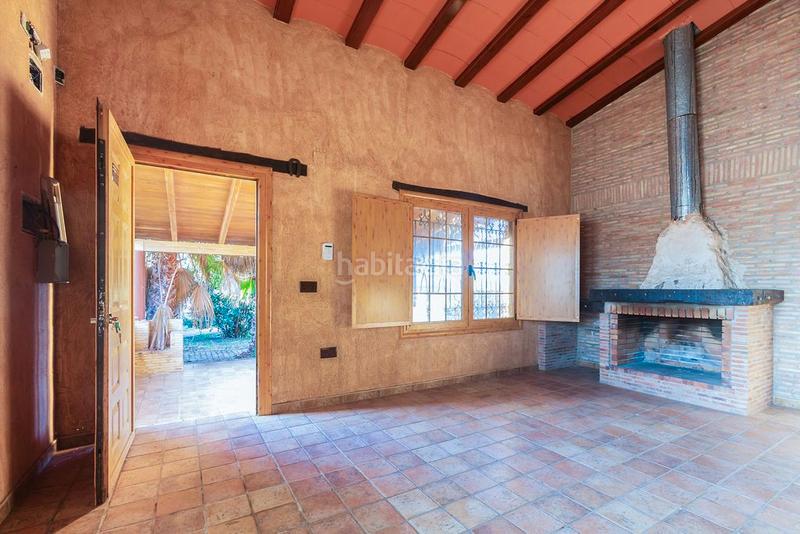 Foto 1bd51283-f8ae-4e79-8767-bb7fd35078b8. Chalet con camino riscaldamento in El Grao Castellón de la Plana