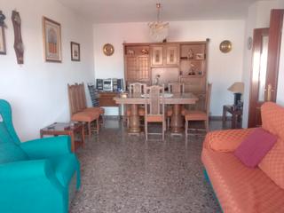 Appartement à Ensanche - Parque del Oeste. Fantástico piso amueblado con 3 habitaciones, ascensor, garaje y