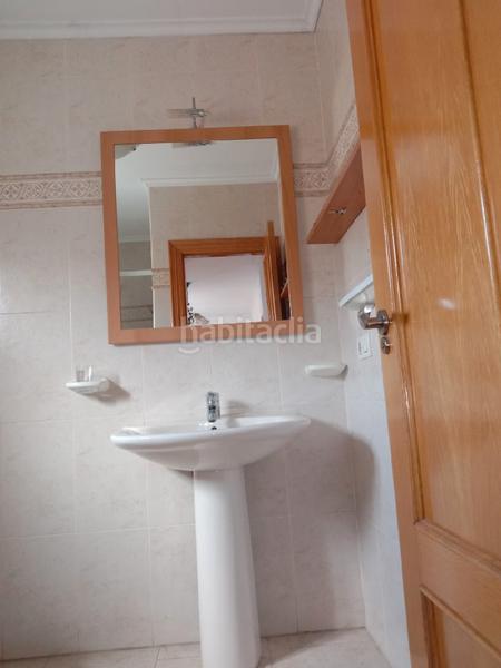 Foto cd480ed9-c018-4221-863e-6d186686f486. Casa amb aparcament a El Grao Castellón de la Plana