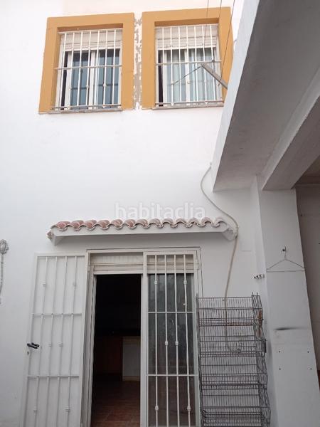 Foto e5d25dcd-f769-4223-94cf-44a29176658a. Casa amb aparcament a El Grao Castellón de la Plana