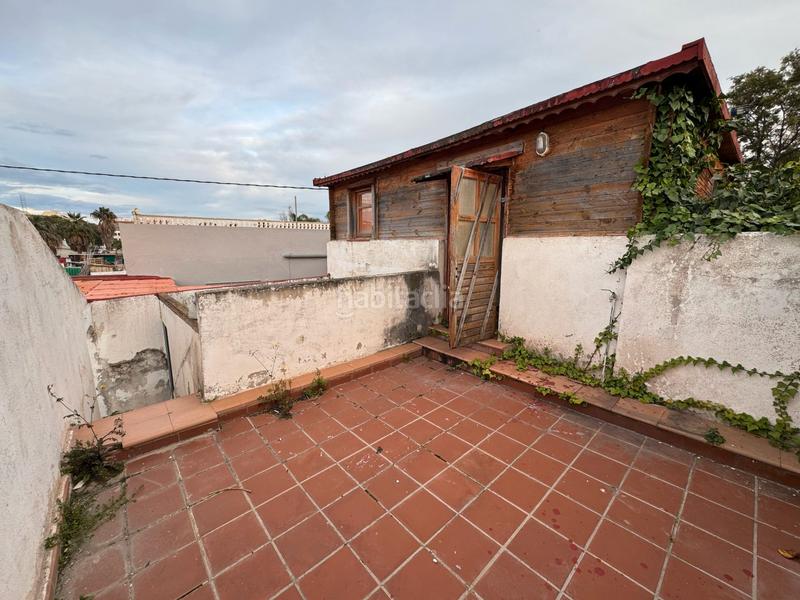 Foto f1cd2f6b-a678-4ce9-a59b-eb982ea4391b. Xalet amb xemeneia calefacció a El Grao Castellón de la Plana